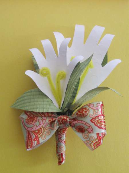 mothers day gifts to make for children. Handprint Mother#39;s Day Corsage