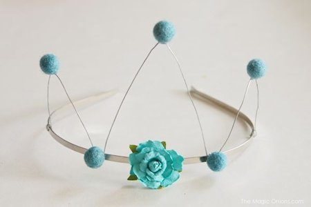 DIY Tutorial Wire and Felt Crown