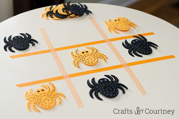 DIY Washi Tape Halloween Tic Tac Toe