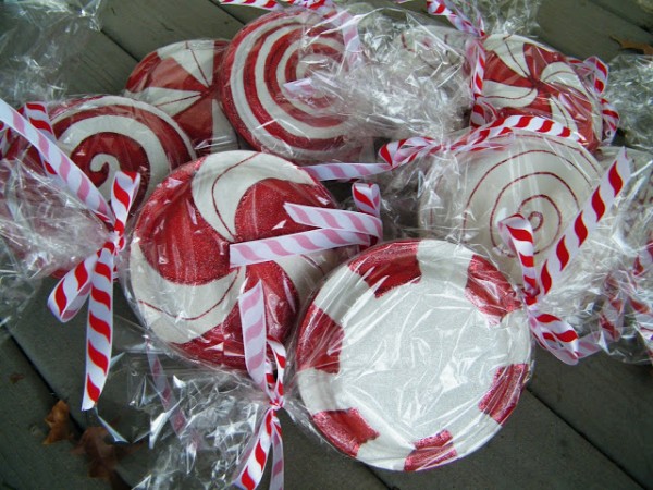 Paper Plate Peppermint Candy Tutorial